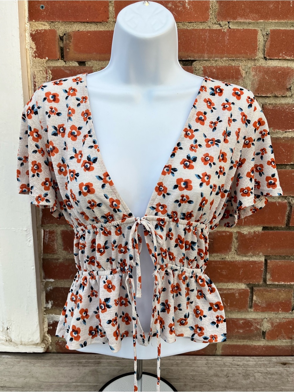 ModCloth Tie-Front Floral Peplum Top in Ivory and Orange